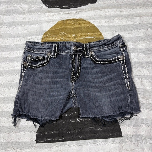 Miss Me Pants - Miss Me Sz 29 Womens Gray Shorts Denim Cut Offs Beach Pool Travel Y2K Bikercore